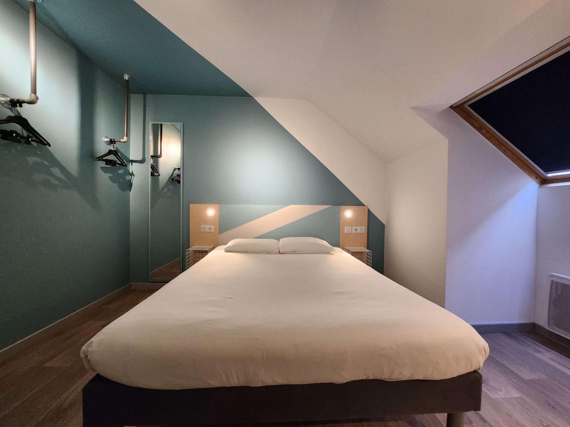 Ibis Budget Chambourcy Saint Germain Exterior photo